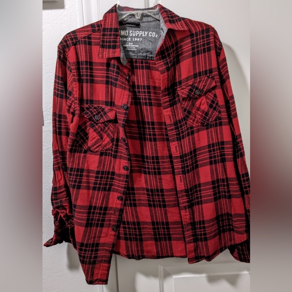 Mossimo Supply Co. Shirts Mossimo Supply Co Mens Red Black Flannel